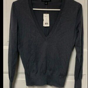 Banana Republic Womens Soft Gray V Neck Long Sleeve Sweater XS